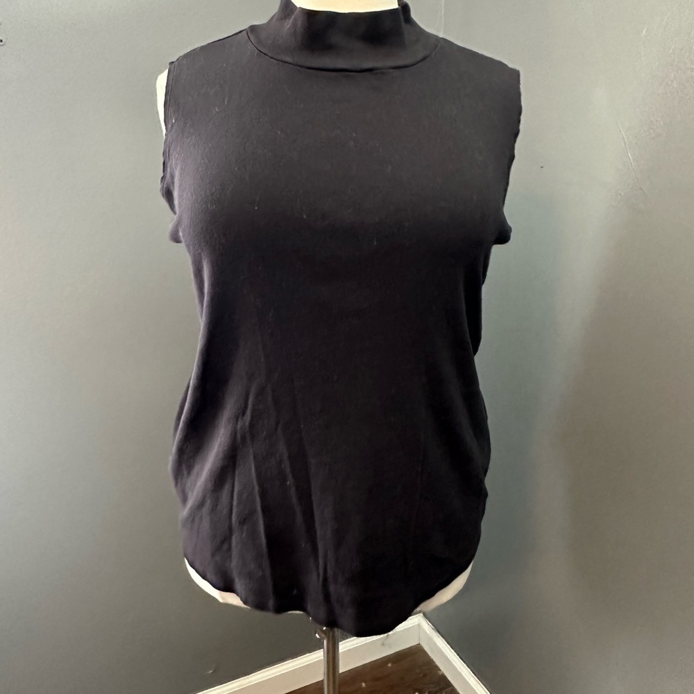 Black mock neck top size 3X